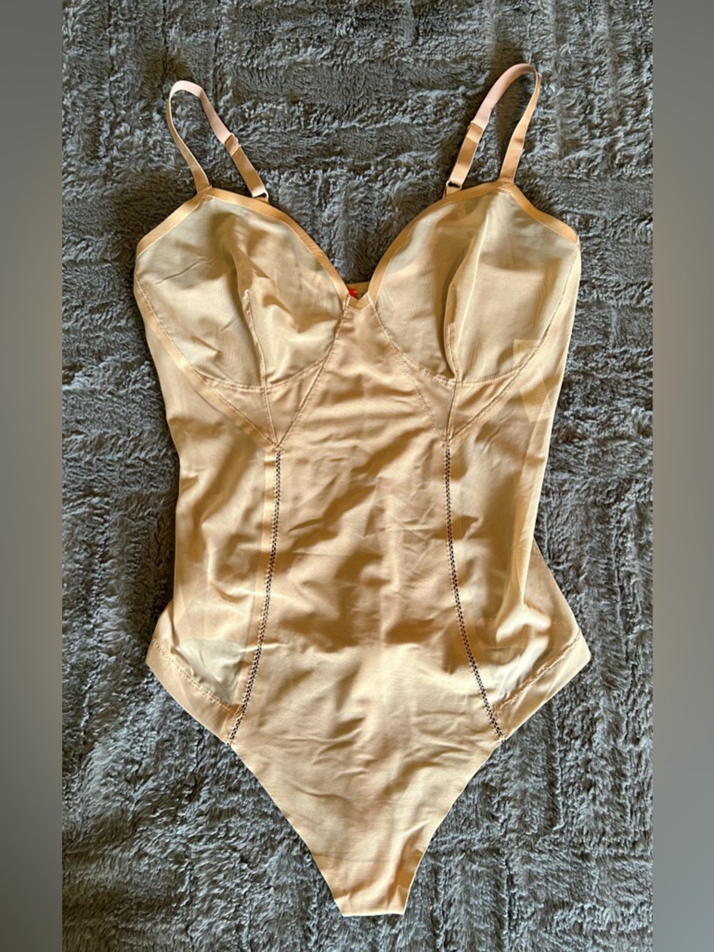 🎉 Host Pick 🎉 Spanx Haute Contour Thong Bodysuit